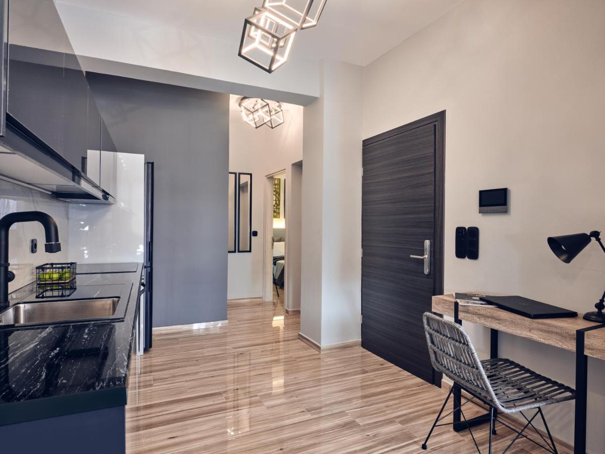 Pothos Suites Закінф Екстер'єр фото